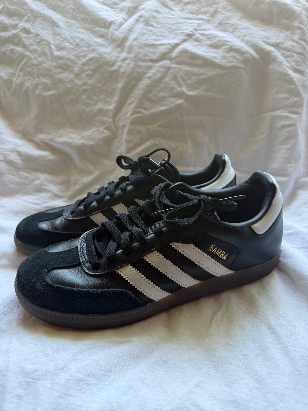 Adidas Samba Black & White – Kids 6 / Women’s 7.5